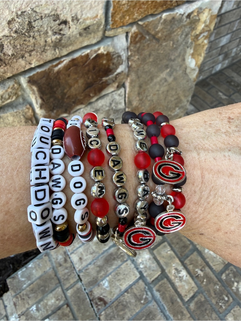 Georgia football stretch bracelets college UGA Bulldogs red black beaded